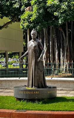 Queen Liliuokalani statue