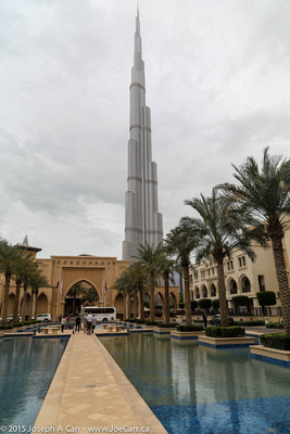 Burj Khalifa tower & the Palace Hotel pools courtyard