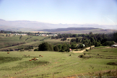 Wide open vistas with the Drakensberg Mountains in the distance