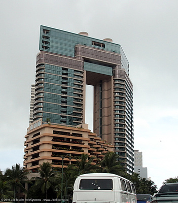 Bridged office tower
