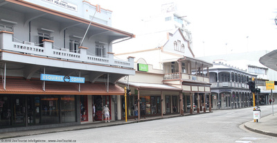 Downtown Suva street in front of Prouds