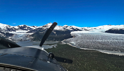 Norris Glacier on the left, Taku Glacier on the right