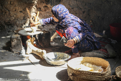 Making traditional Omani flat bread