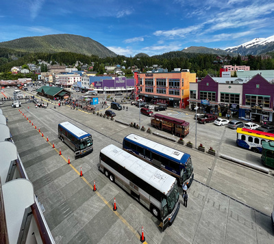 Buses and trollies waiting for cruise ship passengers