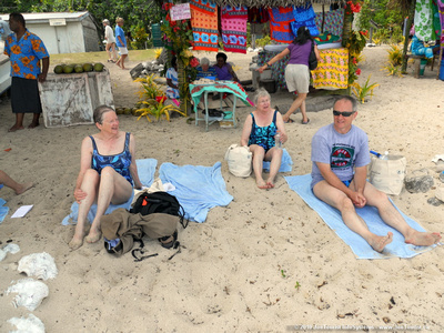 Wendy McDonald, Marg McCleod, Joe Carr on the beach